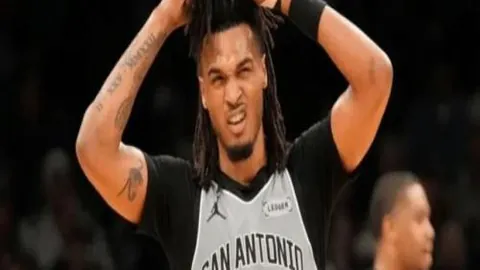 王星昊南洋杯决赛首局遗憾失利